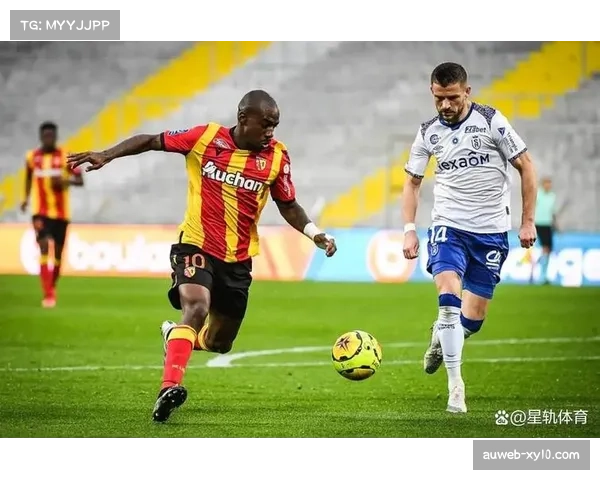 布雷斯特3-3朗斯，圣马克西曼补时定位球助攻完成绝平